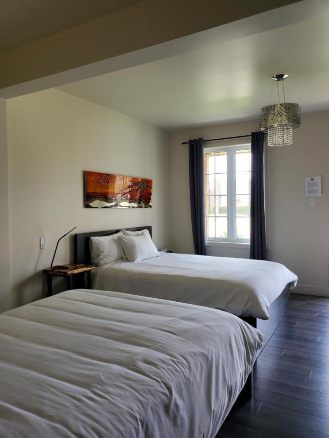 Hotel Orange Bistro à Baie-Saint-Paul Extérieur photo